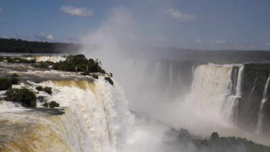 Cataratas del Iguazú: reapertura parcial